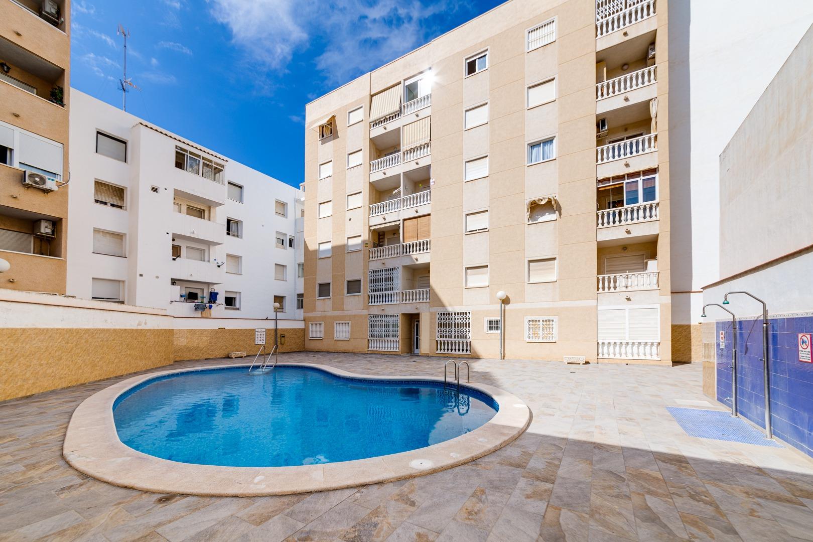 Living area with wall-mounted air conditioning unit, 3-bedroom apartment, Playa de los Locos, Torrevieja