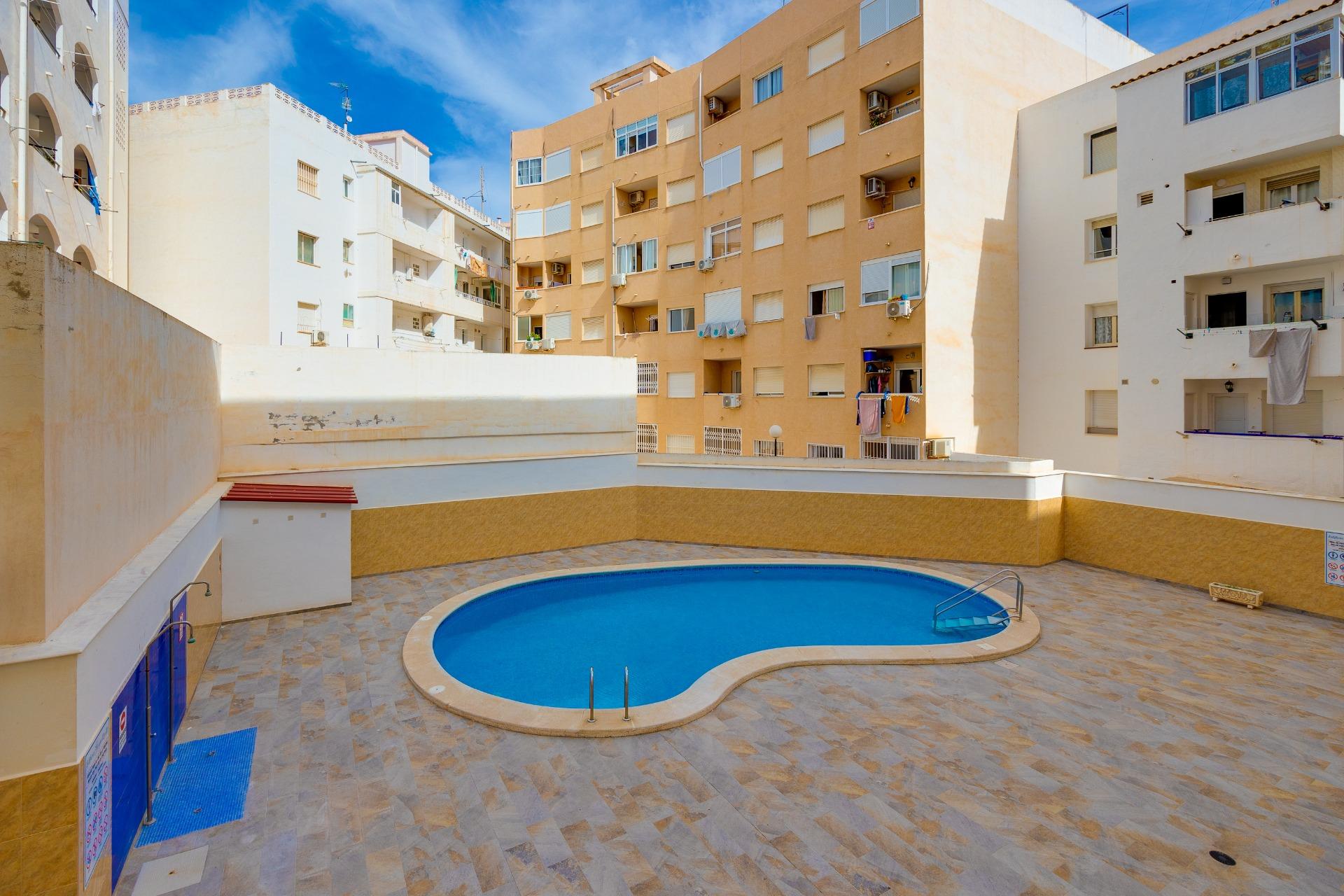 External facade and window detail, apartment block, Playa de los Locos, Torrevieja