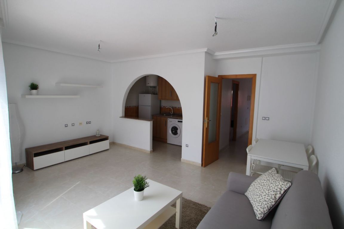 Main bedroom with built-in wardrobes in townhouse, Aguas Nuevas 1, Torrevieja