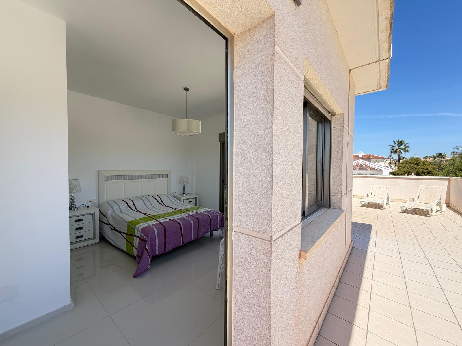 Built-in wardrobe interior, bedroom in 4-bedroom villa, Doña Pepa