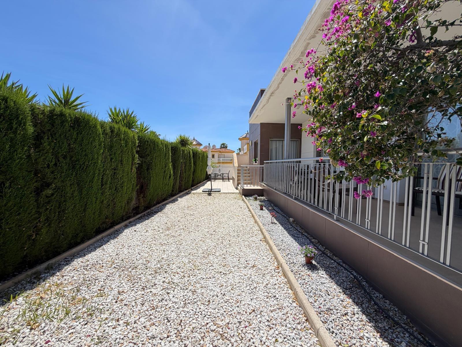 Fourth bedroom with natural light, 4-bedroom villa, Doña Pepa