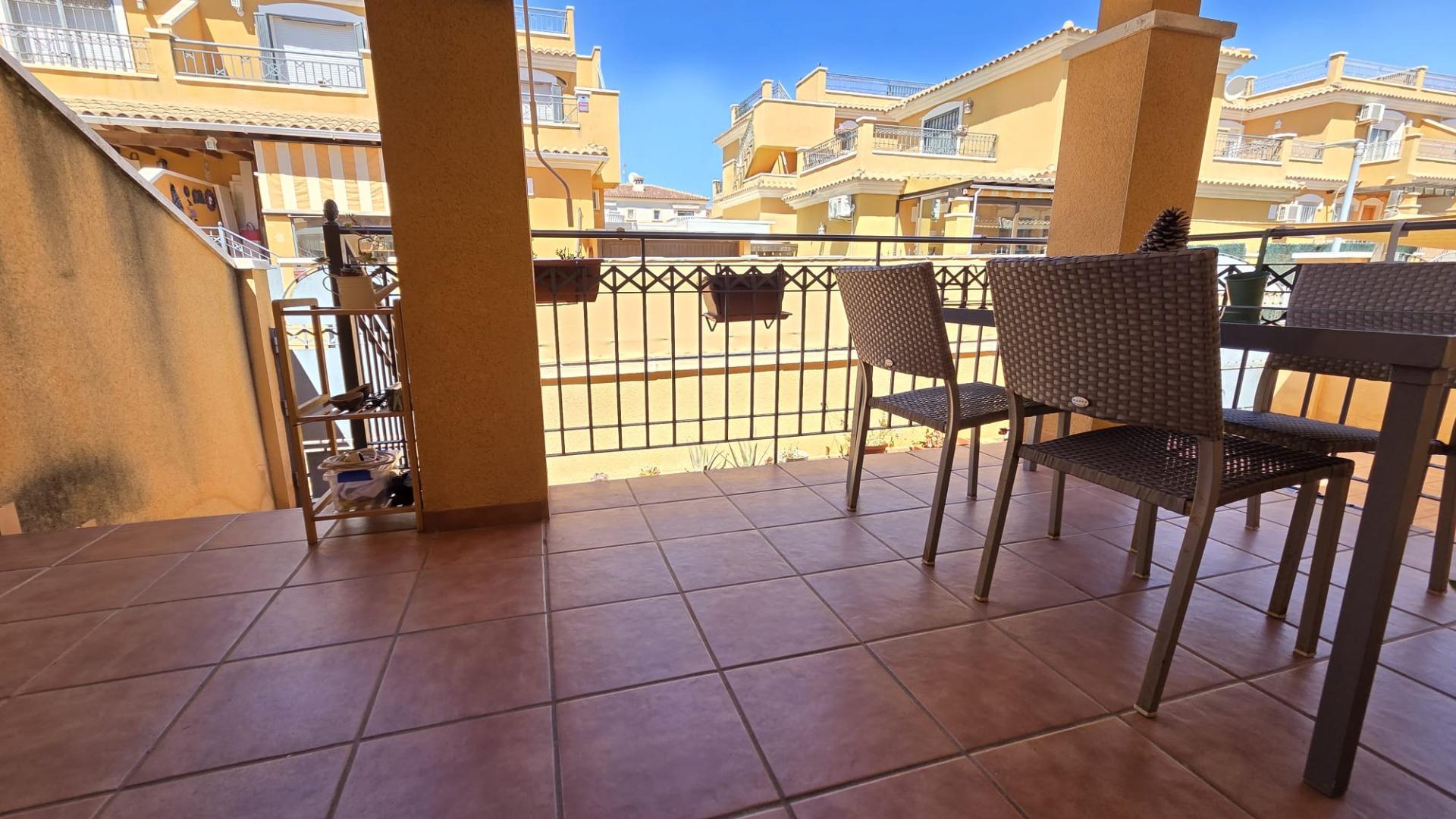 Built-in wardrobes in bedroom, corner townhouse Aguas Nuevas, Torrevieja