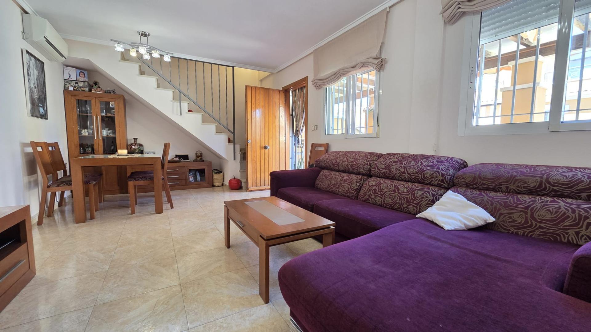 Family bathroom with tiling in 3-bedroom townhouse, Aguas Nuevas, Torrevieja