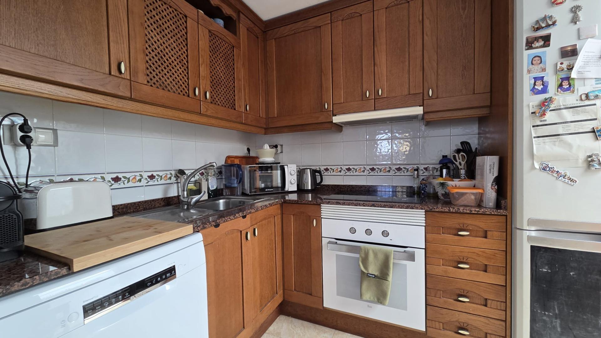 Rooftop solarium on upper level of corner townhouse, Aguas Nuevas, Torrevieja