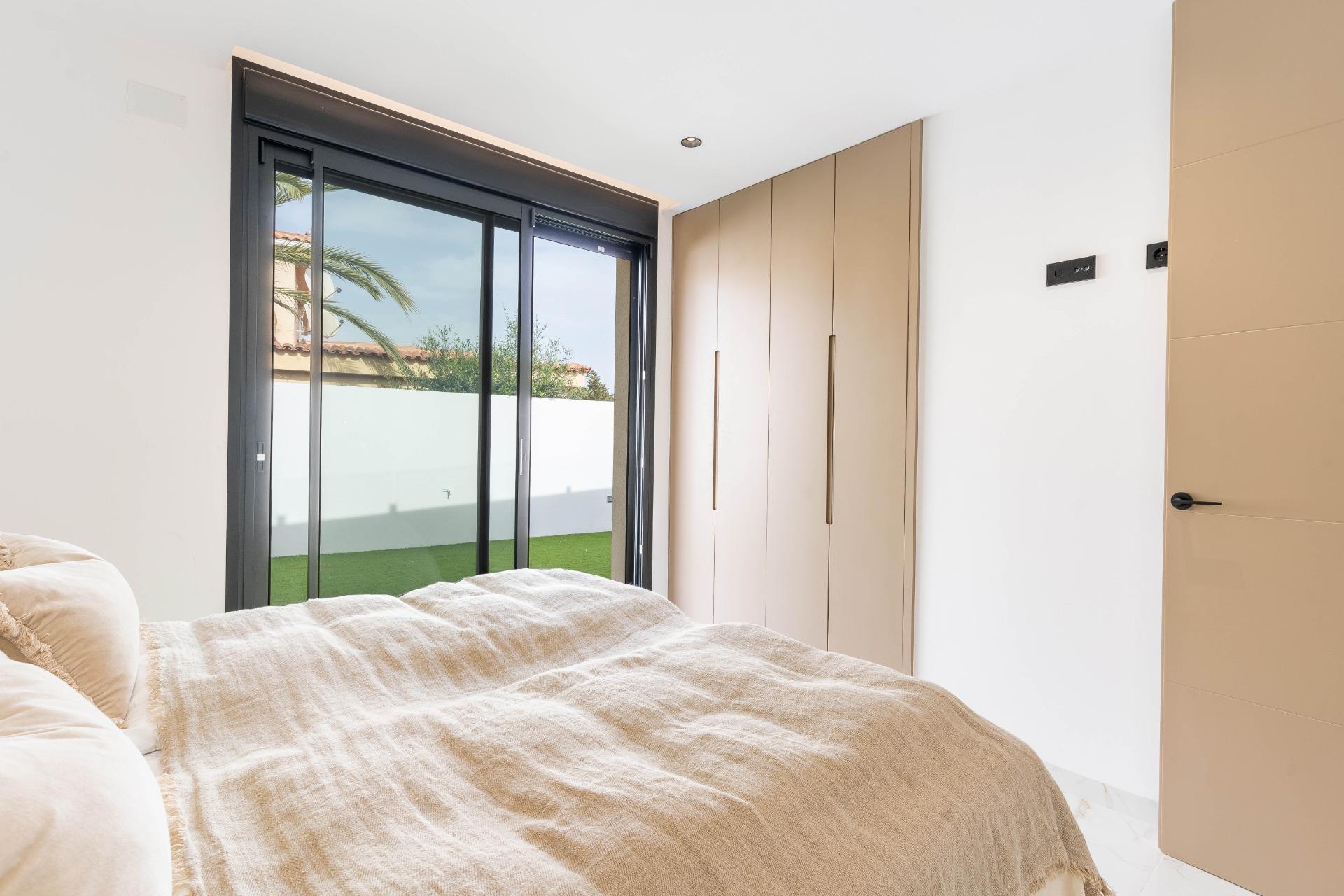Front entrance door and approach area, new-build villa in La Siesta
