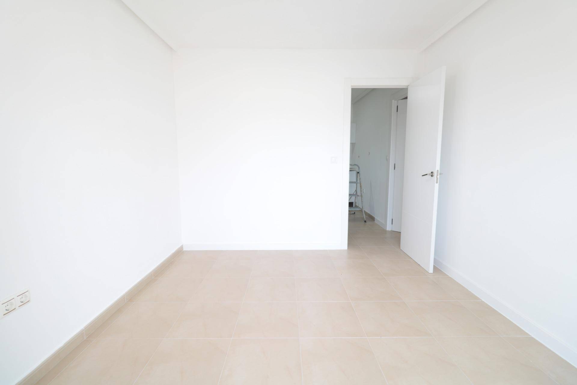 Living room with furnishings in 4-bedroom ground-floor apartment, Parque de las Naciones, Torrevieja