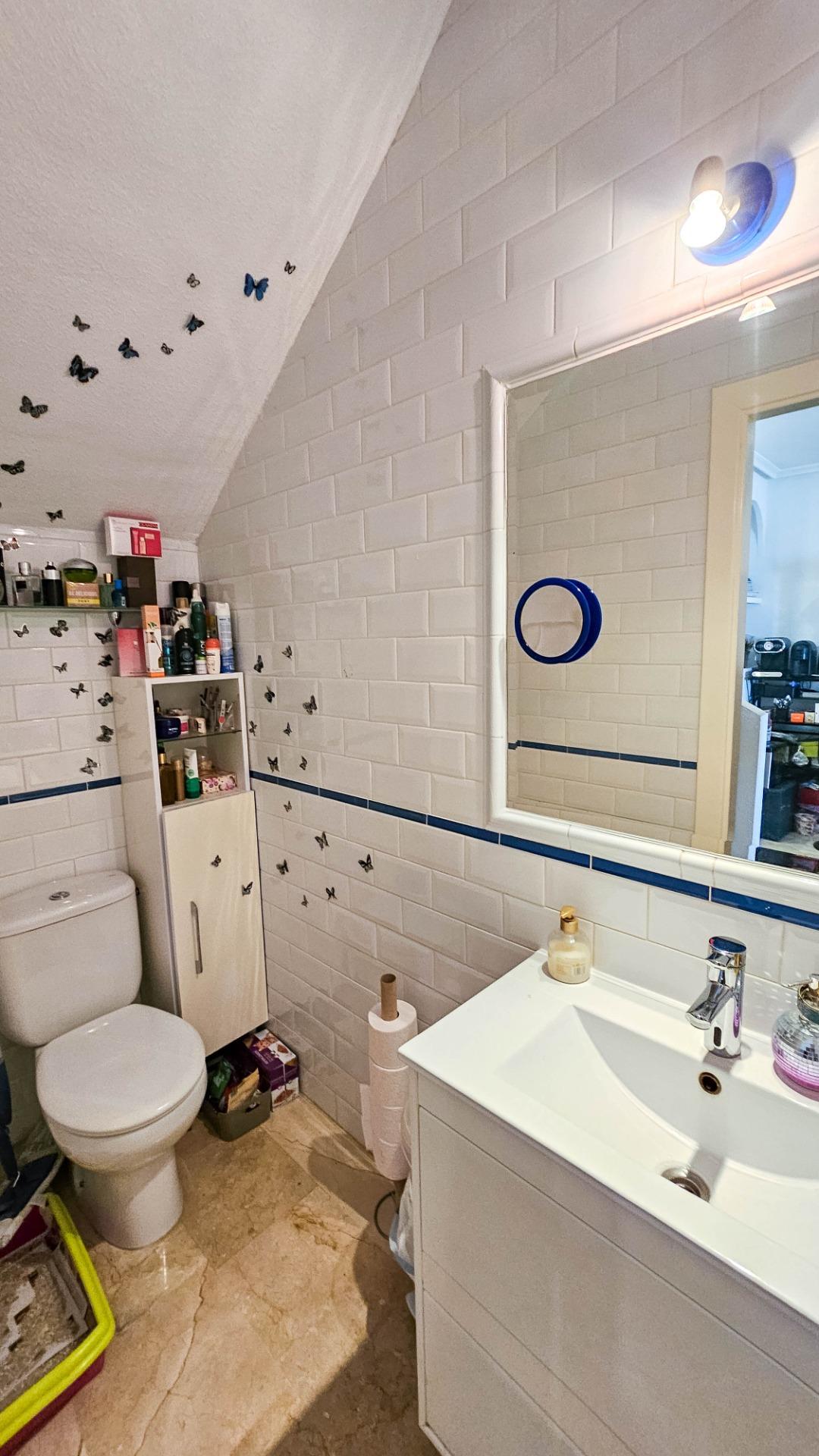 Full bathroom with bath on second floor of townhouse, PAU 8, Orihuela Costa