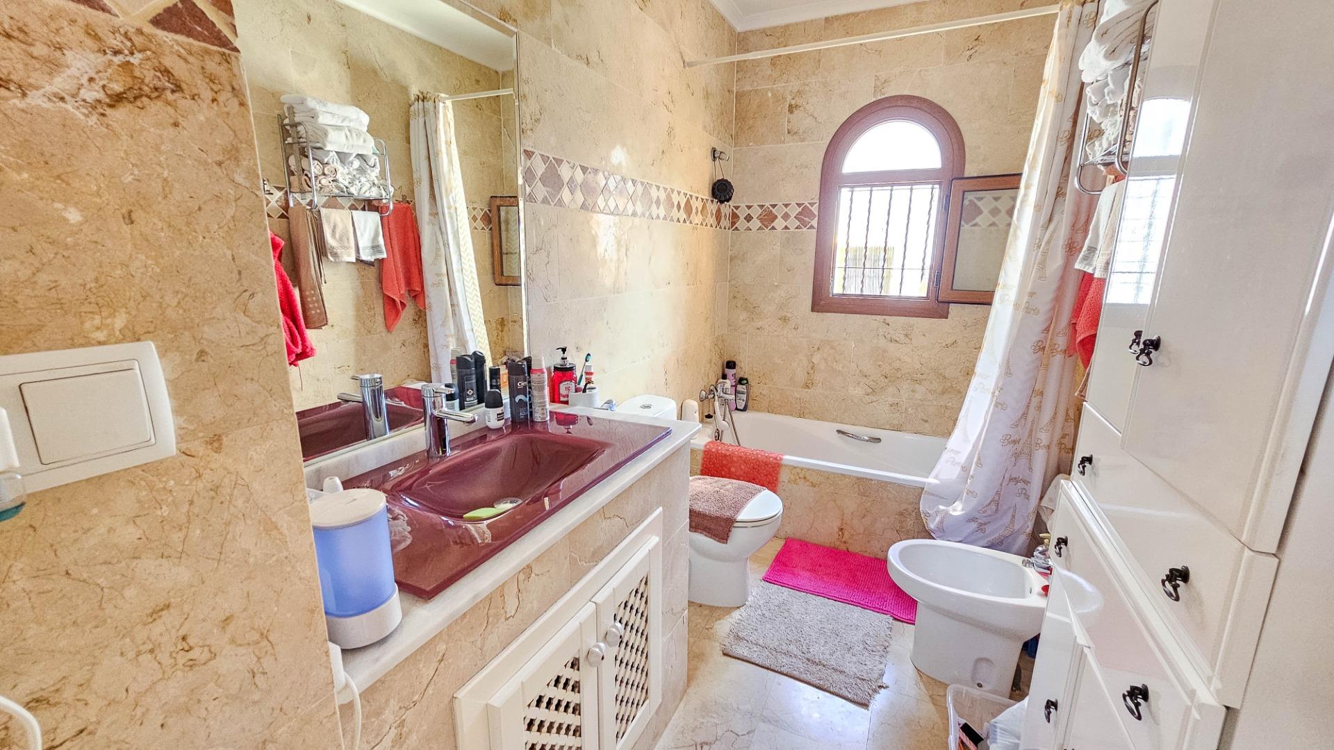 Rooftop solarium with barbecue and sink in townhouse, PAU 8, Orihuela Costa
