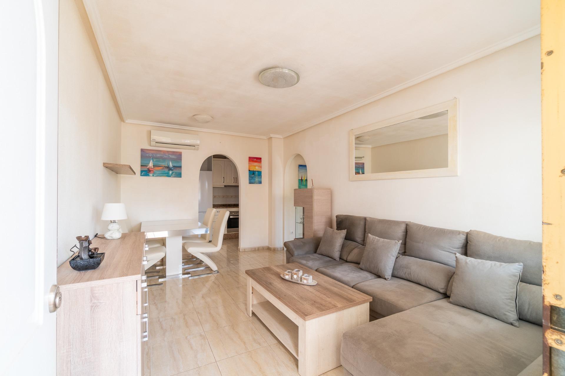 En-suite bathroom in master bedroom of apartment, Los Dolses, Orihuela Costa
