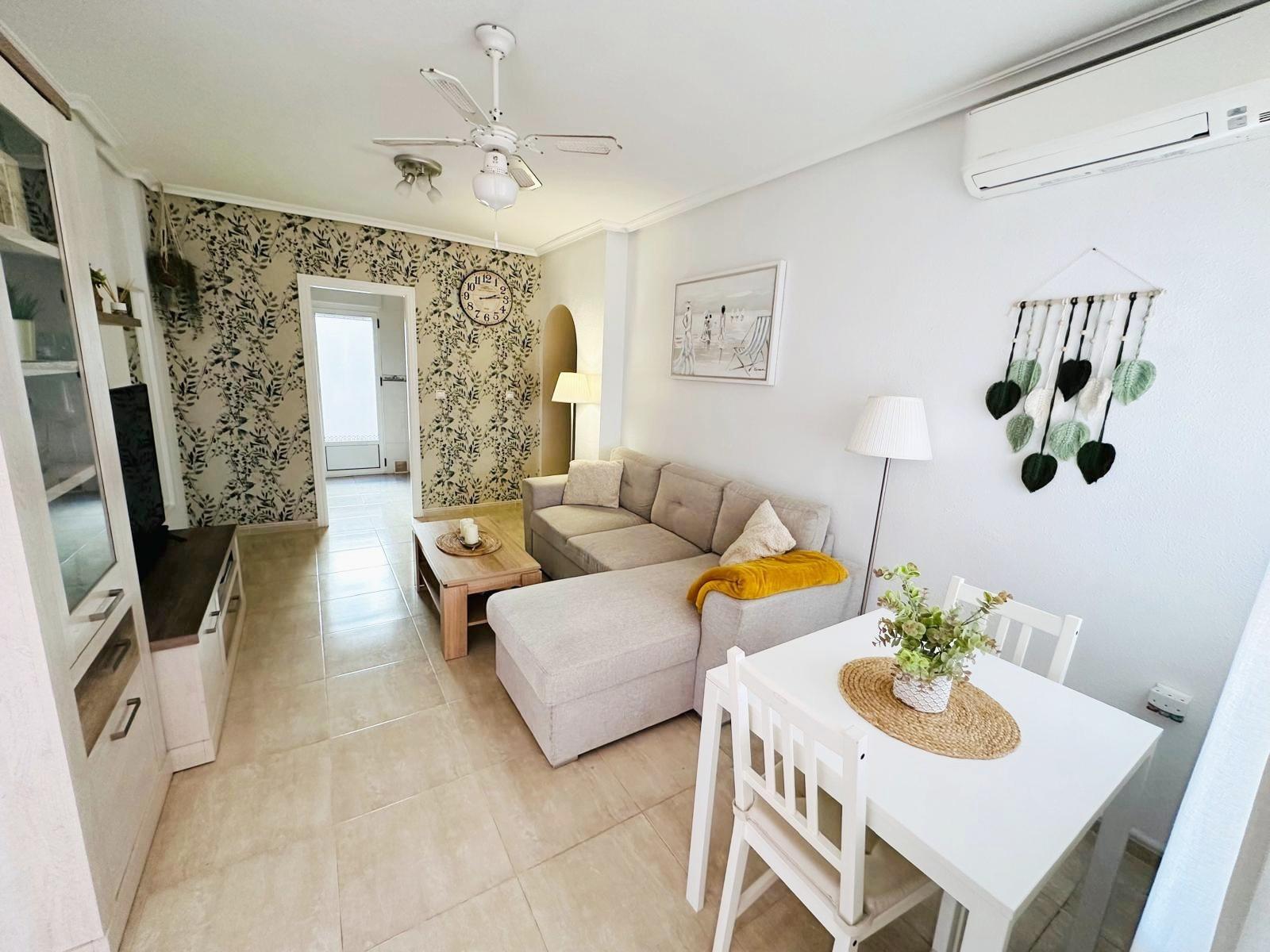 Main bedroom with built-in wardrobes in 2-bedroom bungalow, Los Altos, Orihuela Costa