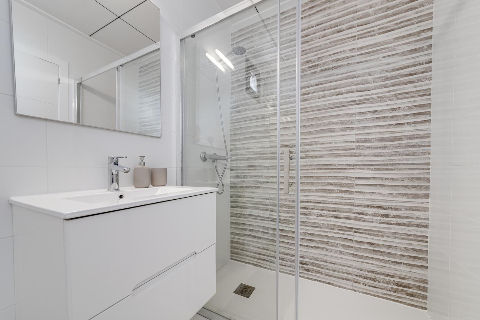 Laundry room with plumbing fittings in villa, Villamartin