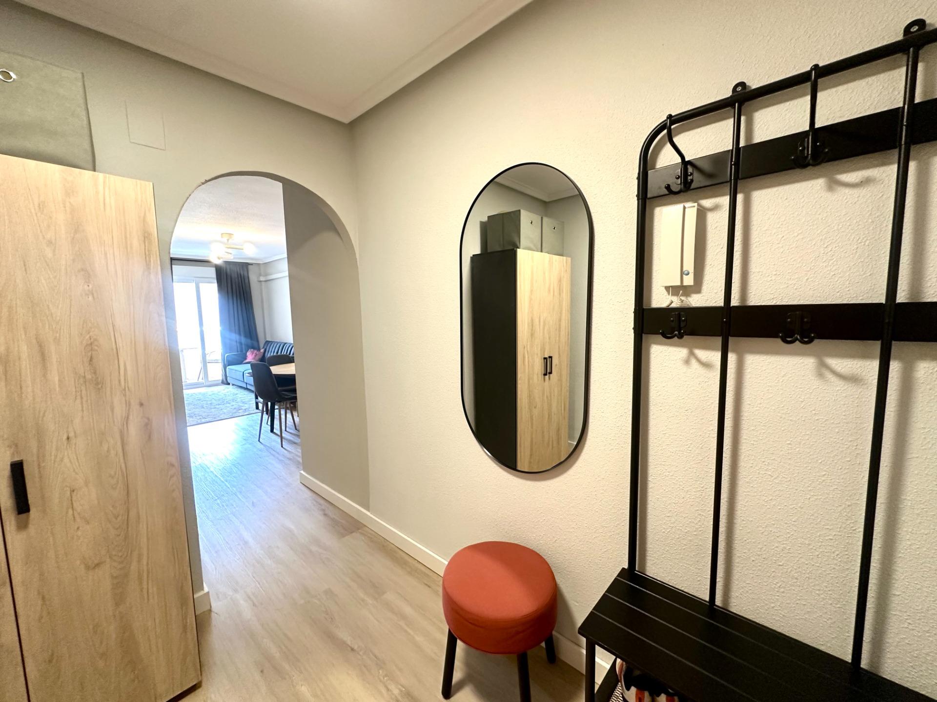 Fitted kitchen with new appliances in renovated apartment, Playa del Cura, Torrevieja