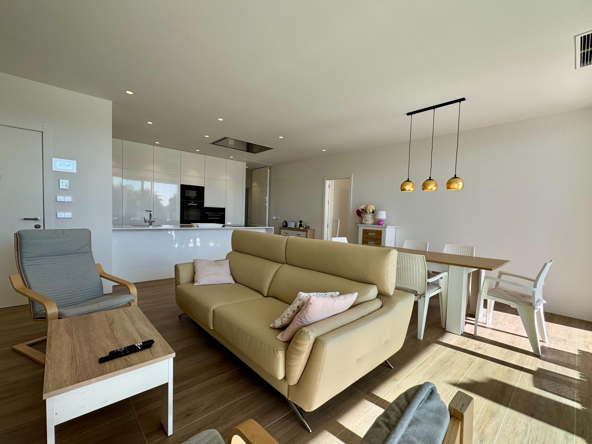 Hallway and entrance area, 3-bedroom apartment in Las Colinas Golf