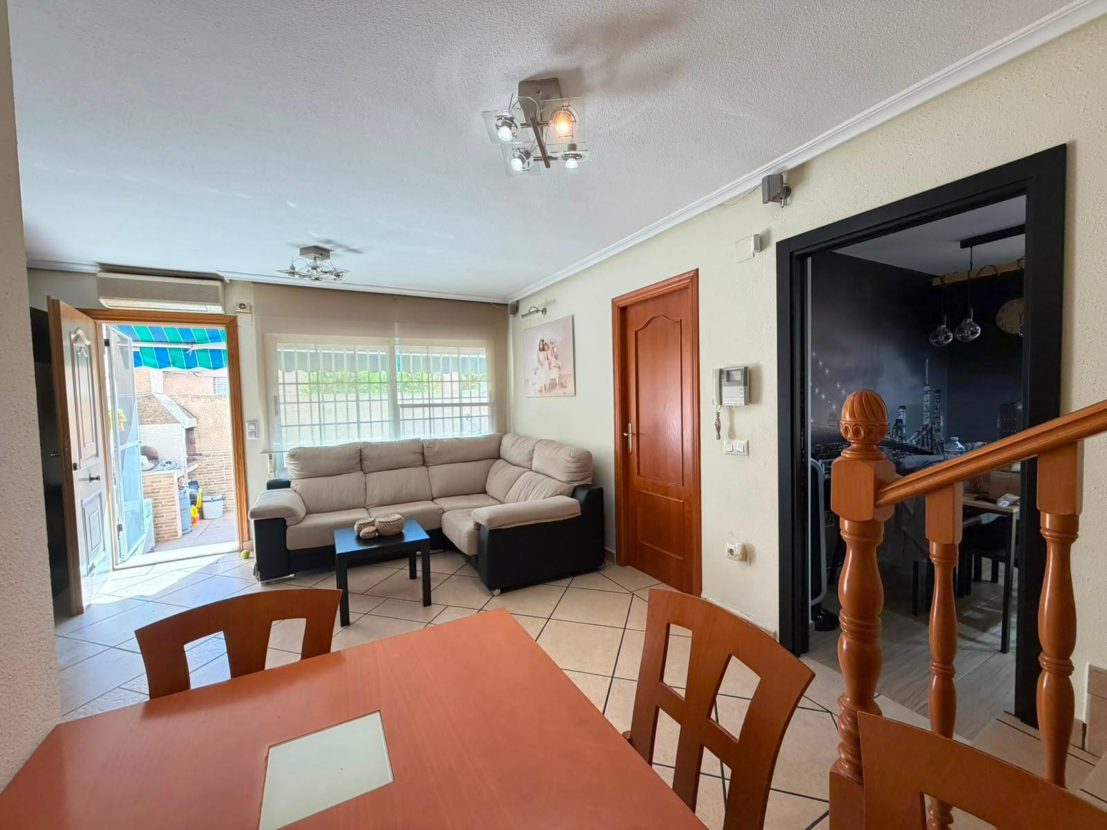 Rooftop solarium with view over surrounding neighbourhood, Torrevieja