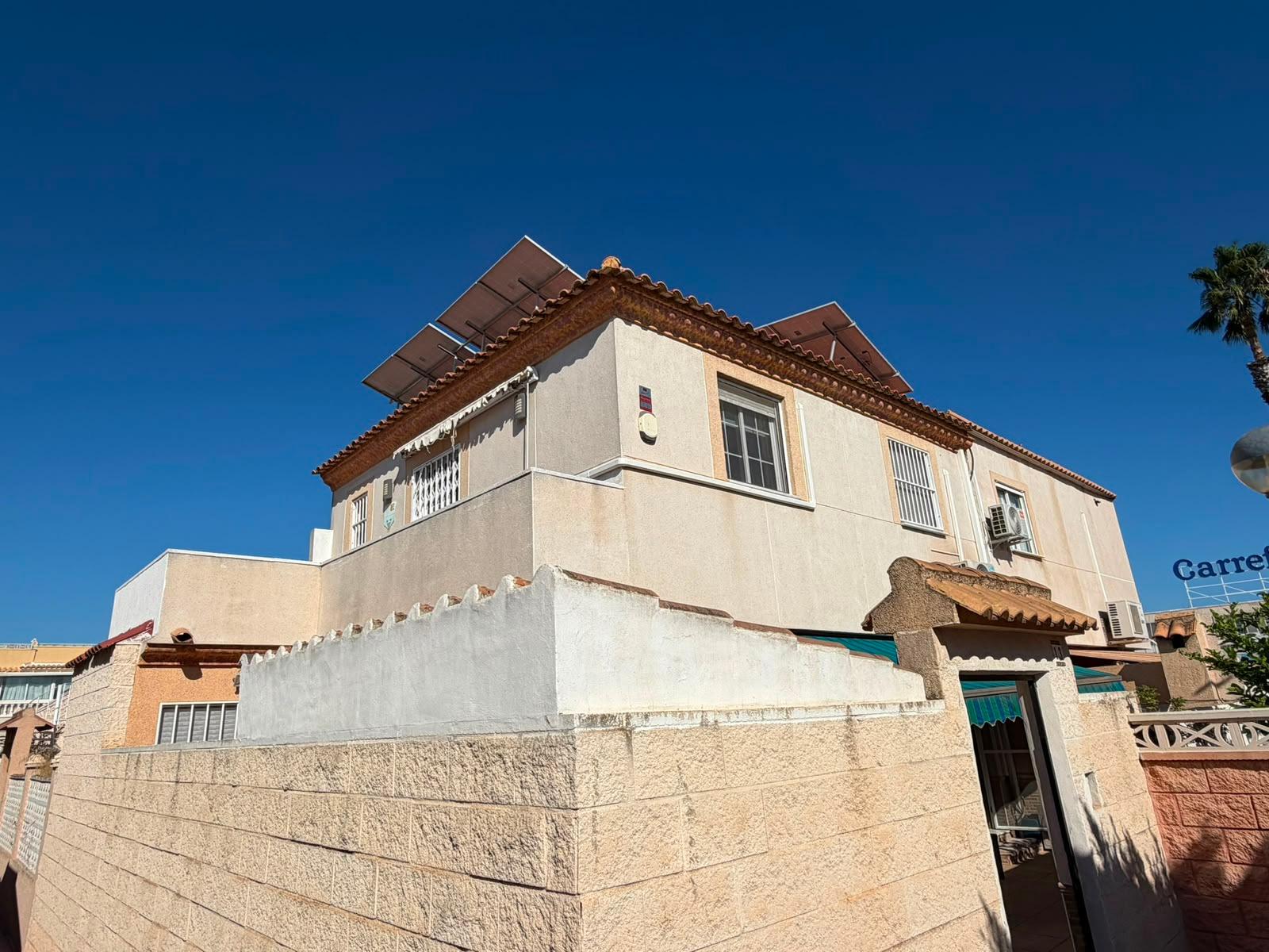Living and dining room in 3-bedroom quad, Residencial Aquapark, Carrefour