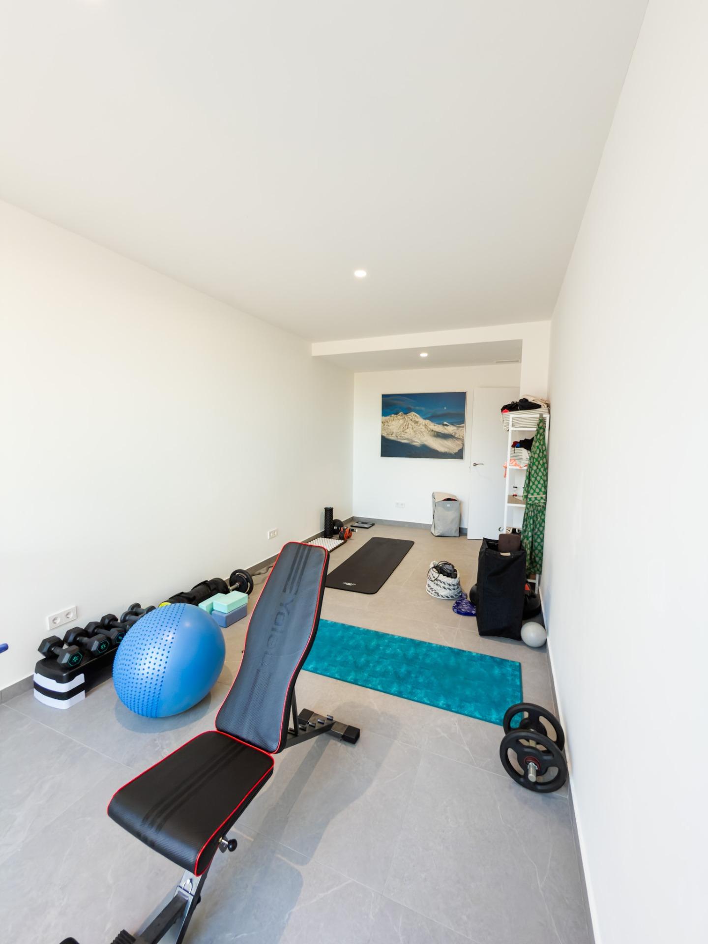Fourth bedroom with en-suite, 6-bedroom villa, Las Colinas Golf