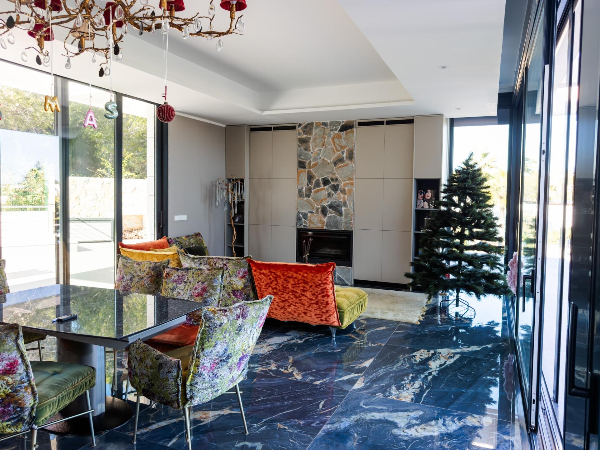 Third bedroom with garden outlook, 6-bedroom villa, Las Colinas Golf