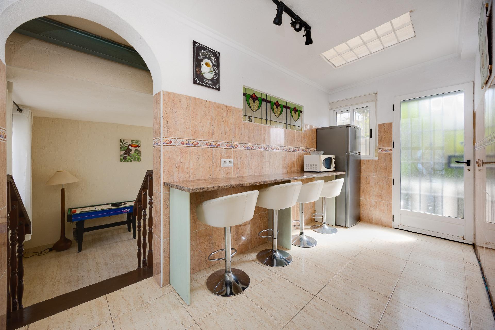 Bedroom window with tiled floor in villa, La Siesta, Torrevieja