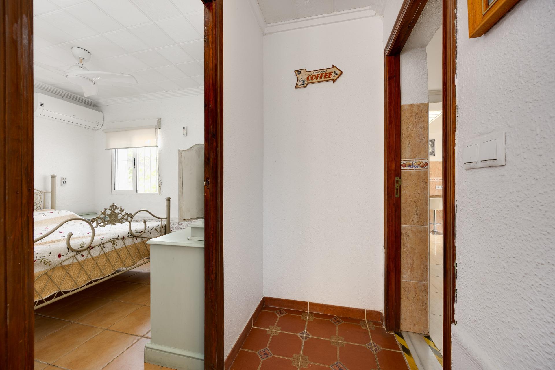 Driveway and entrance gate to 4-bedroom villa, La Siesta, Torrevieja