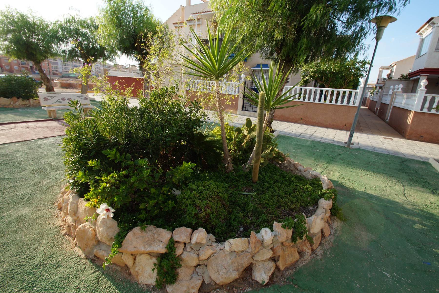 Overhead view of private roof terrace on top-floor bungalow, Playa Flamenca