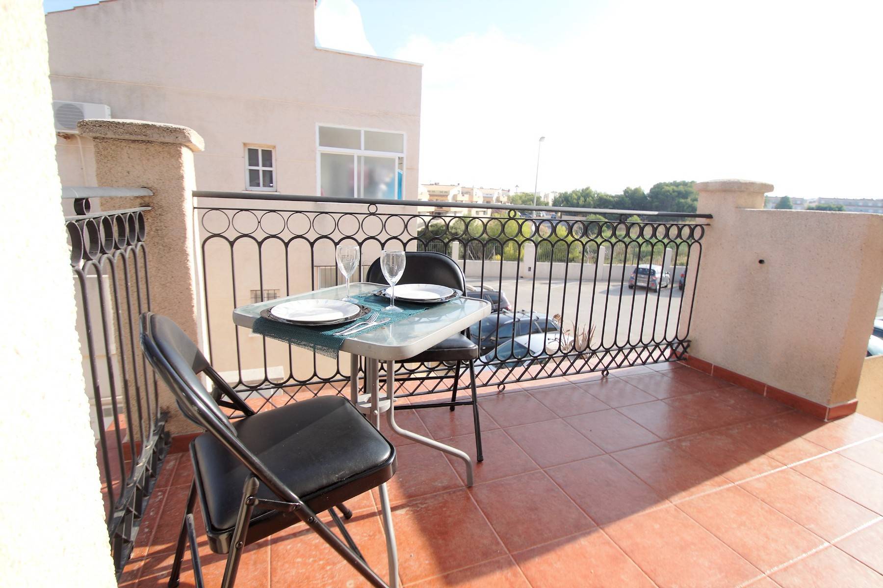 Double bedroom in 2-bedroom top-floor bungalow, Playa Flamenca, Orihuela Costa