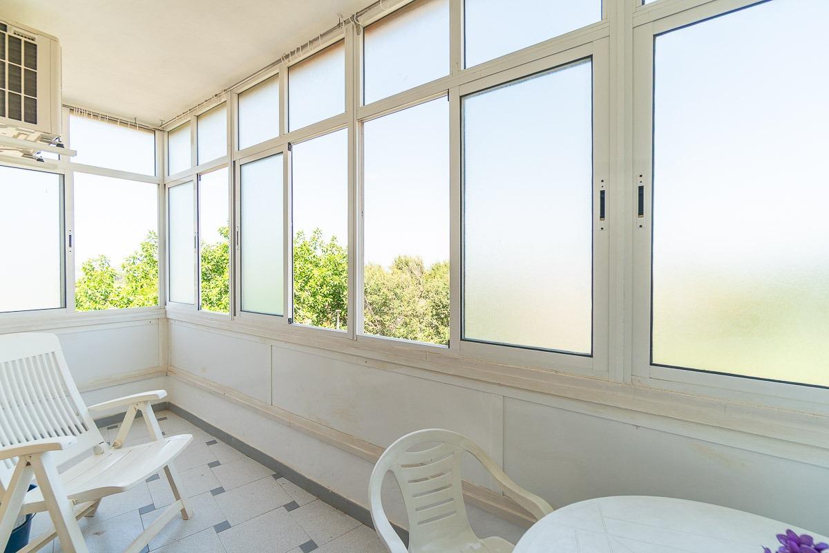 Kitchen with wall and base units, 1-bedroom apartment, La Mata Pueblo, Torrevieja