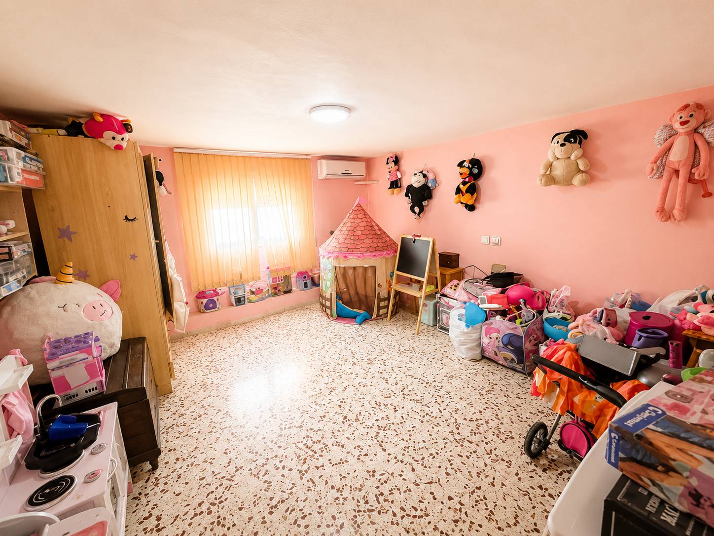 Second bedroom in 5-bedroom villa, La Siesta, Torrevieja