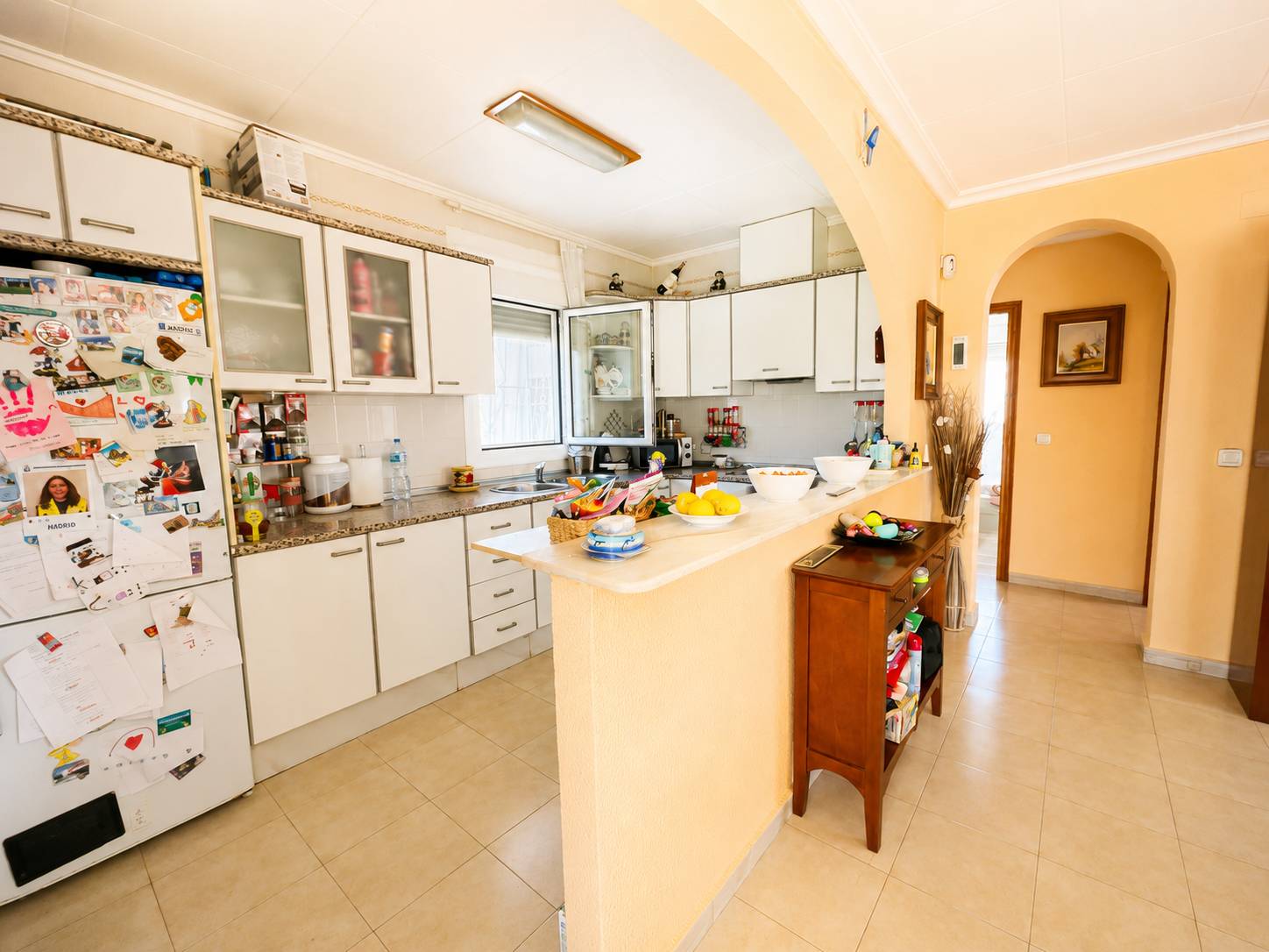Bedroom with built-in storage, 5-bedroom villa in La Siesta, Torrevieja