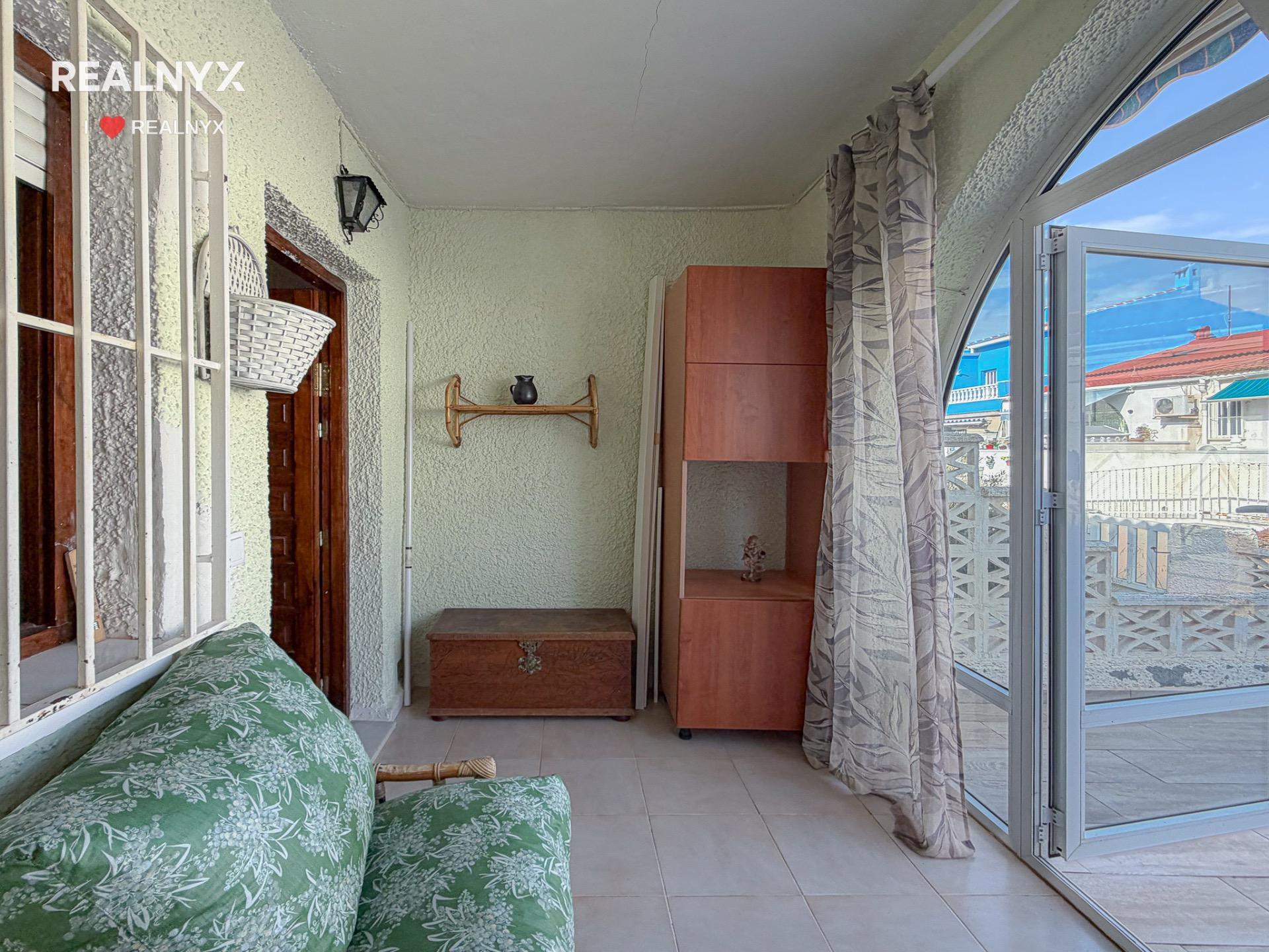 Bathroom in 1-bedroom bungalow, La Siesta, Torrevieja