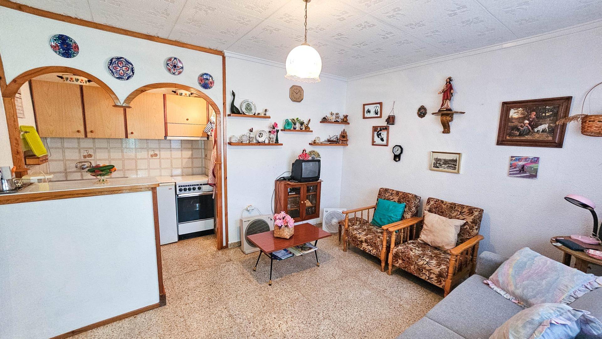 Exterior wall and garden of 1-bedroom bungalow, Torretas