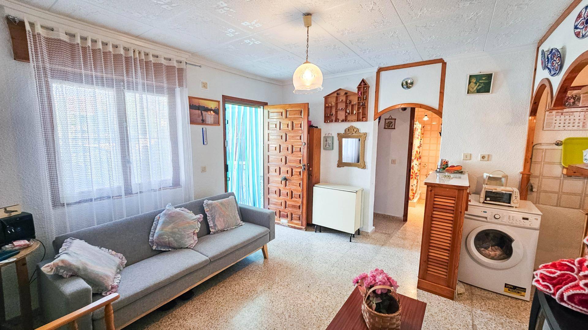 Garden and terrace space in ground-floor bungalow, Torretas