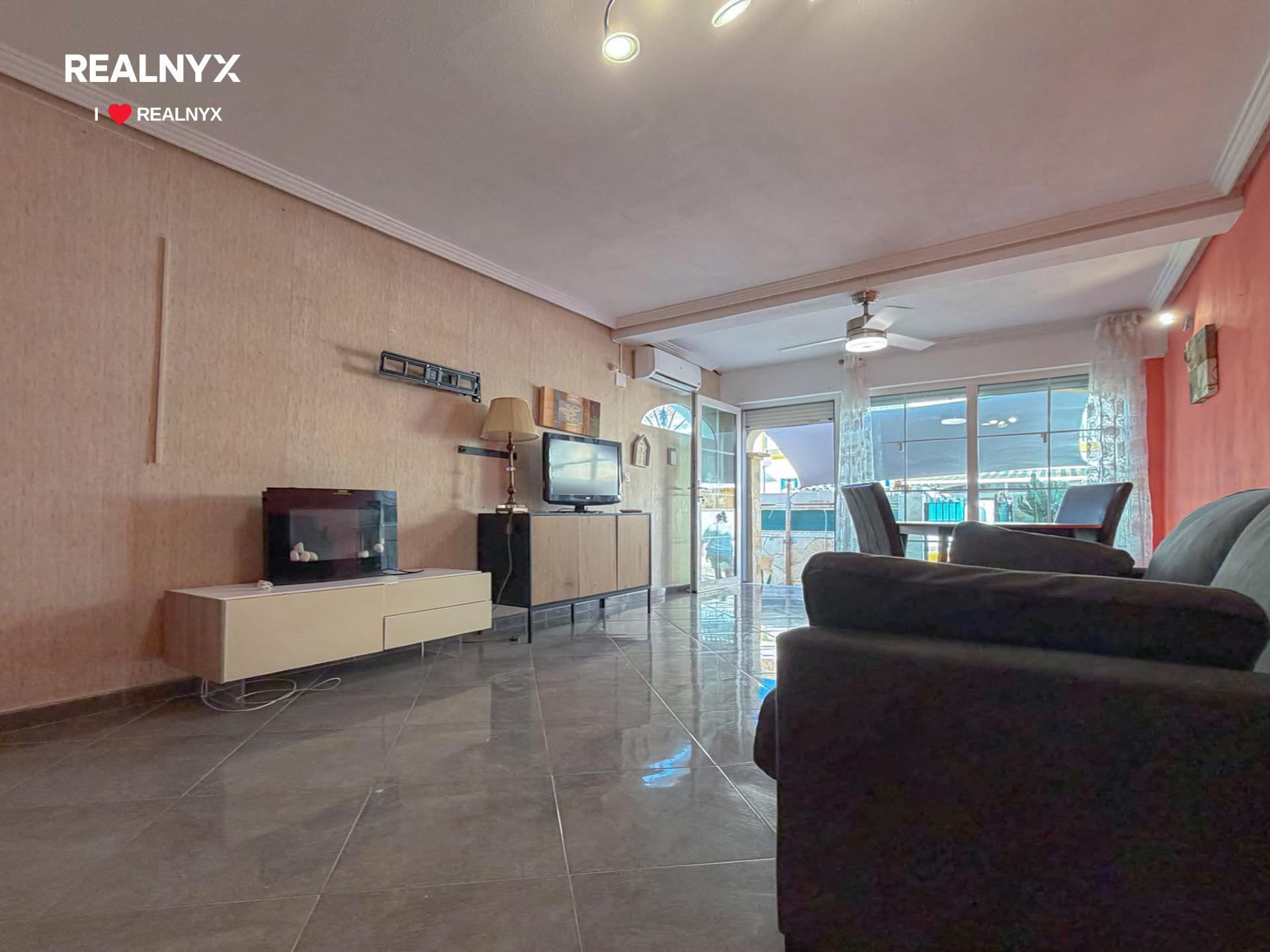 Double bedroom with built-in wardrobes in 3-bedroom bungalow, La Siesta
