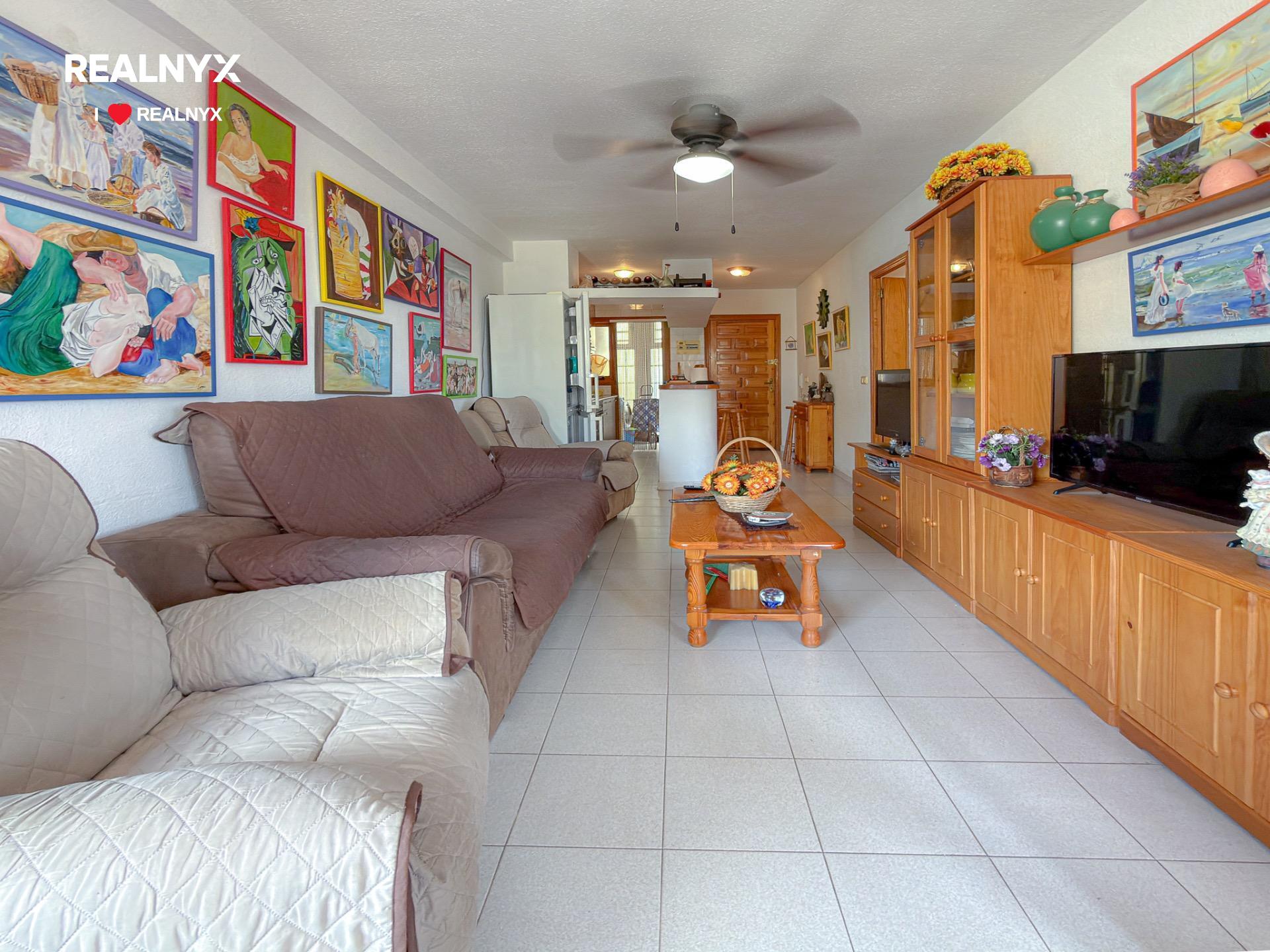 Dining area in 2-bedroom apartment, La Veleta, Torrevieja