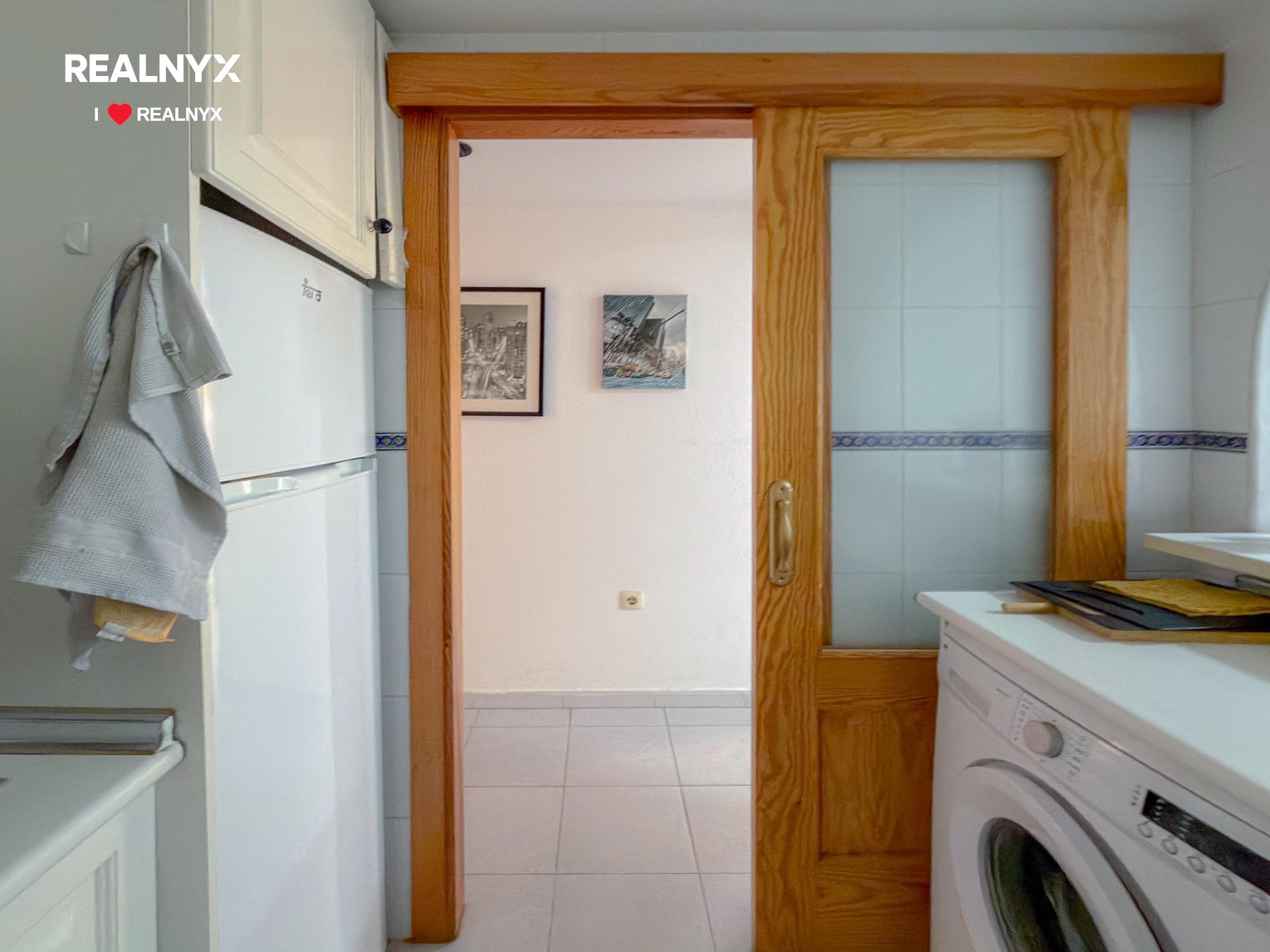 Bedroom detail with built-in wardrobes, Centro, Torrevieja