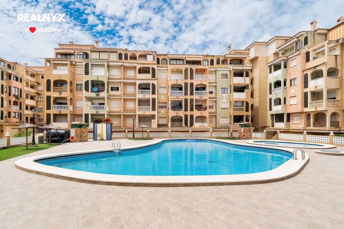 Living room in 3-bedroom apartment, Centro, Torrevieja