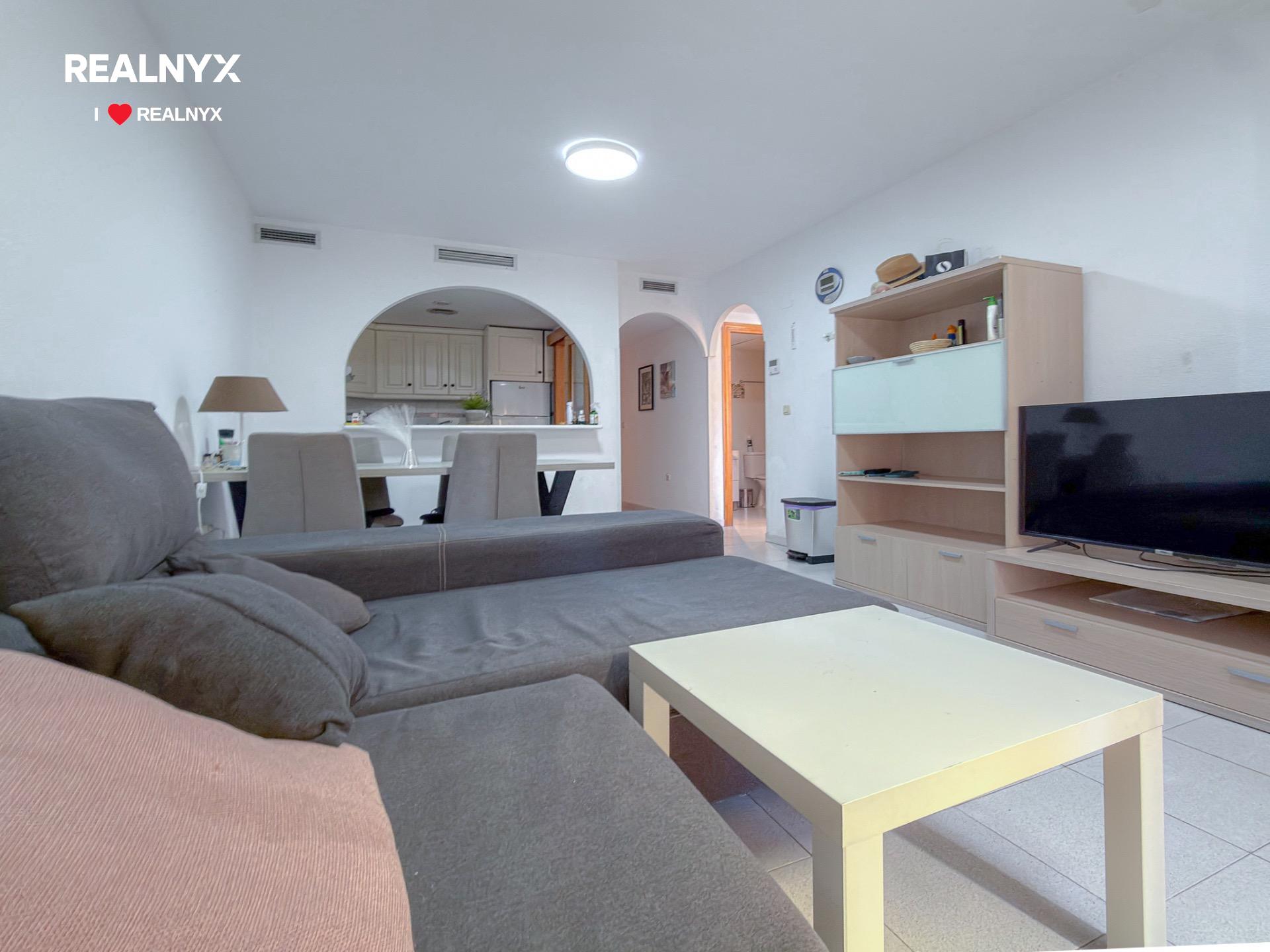 Living and dining area in 3-bedroom apartment, Centro, Torrevieja