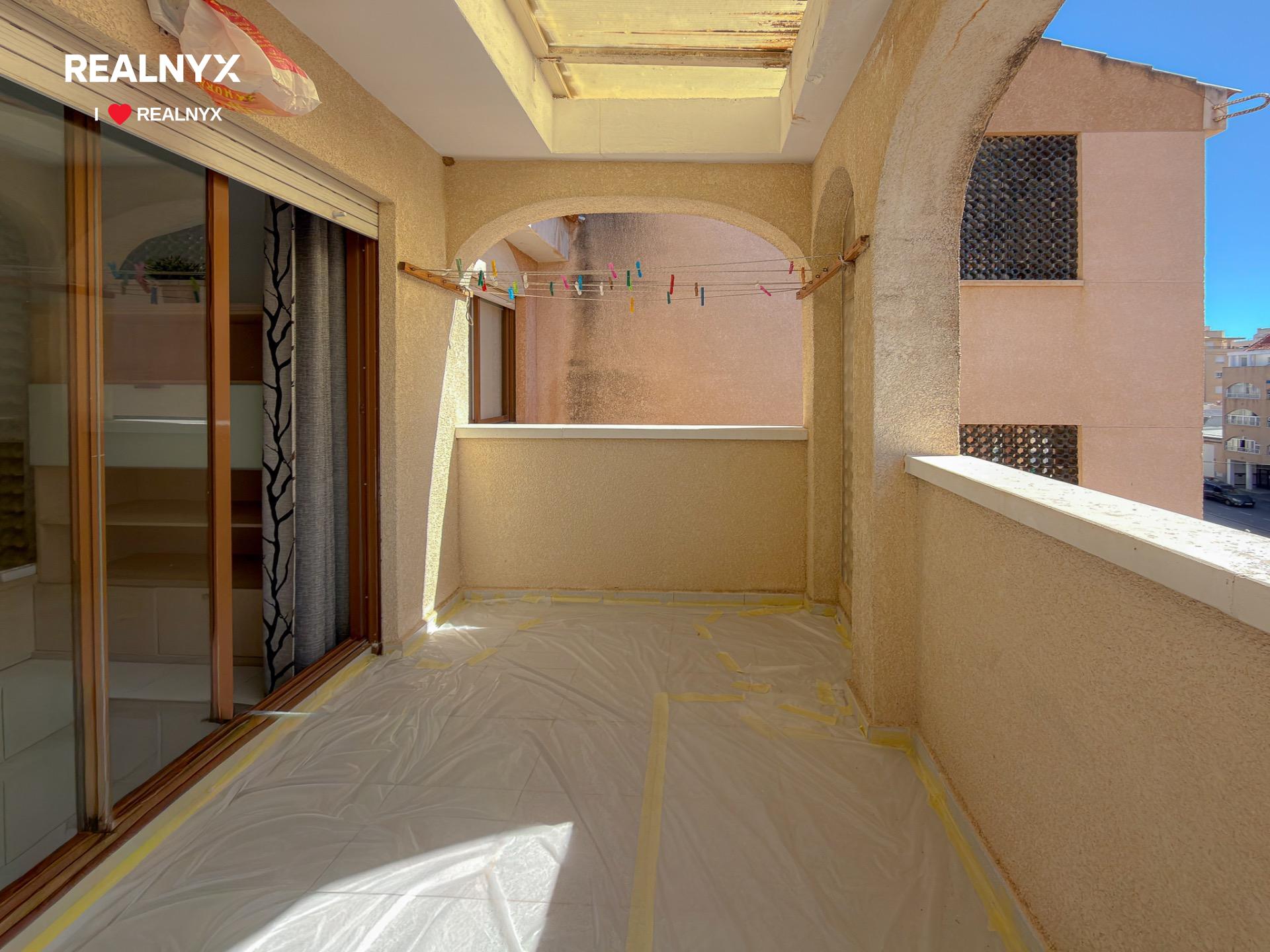 Third bedroom in 3-bedroom apartment, Centro, Torrevieja