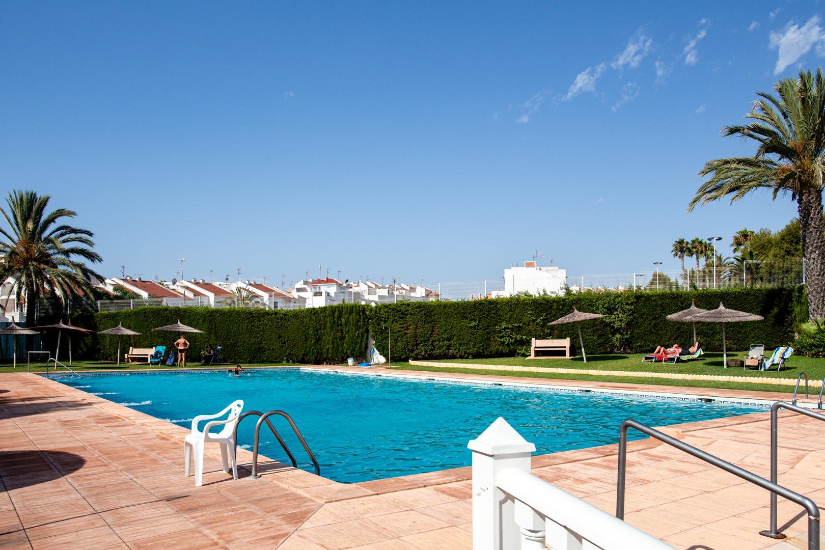 Garden plot of 25m2 at front of villa, Calas Blanca, Torrevieja