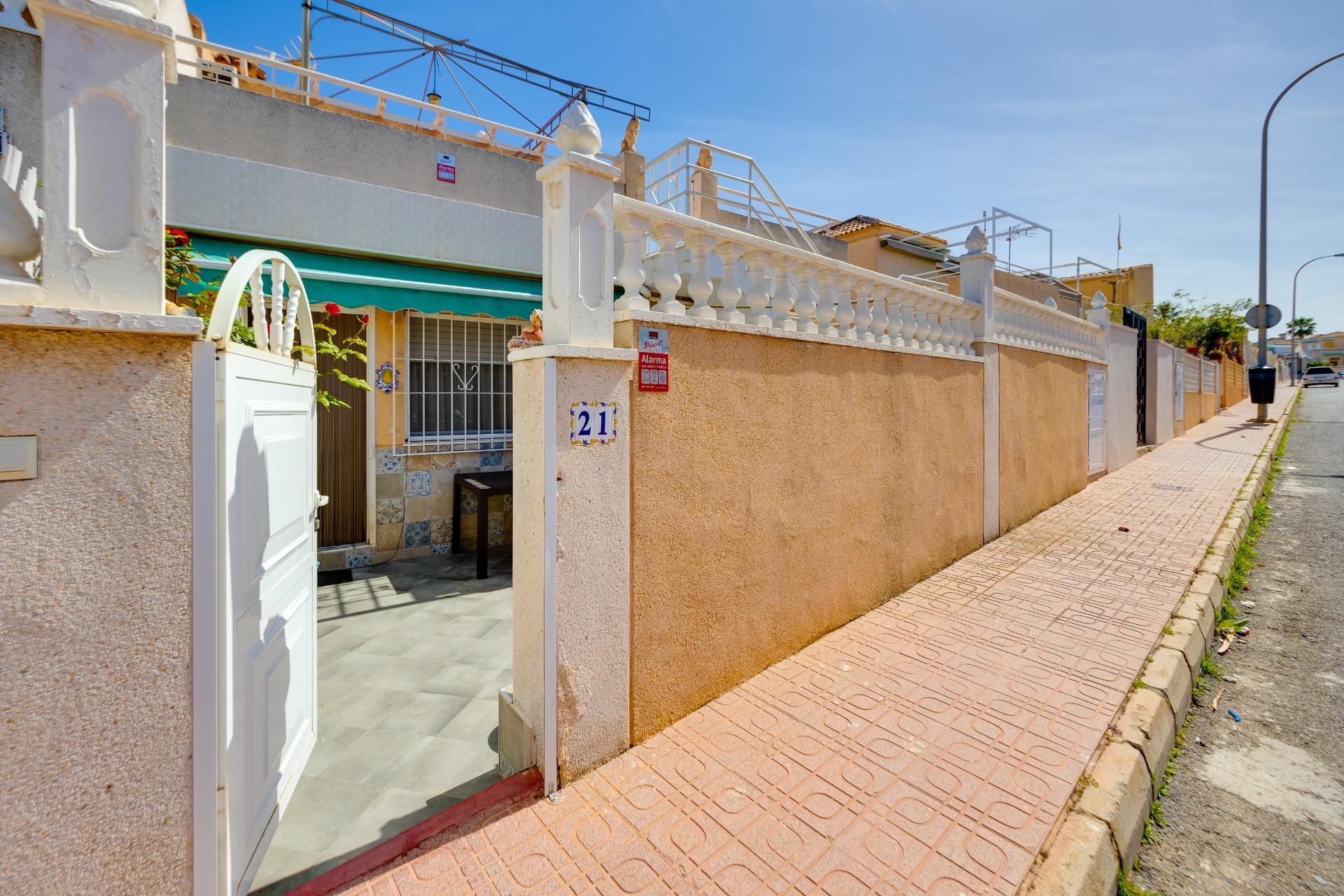 Dining area in ground-floor townhouse, Los Altos, Torrevieja