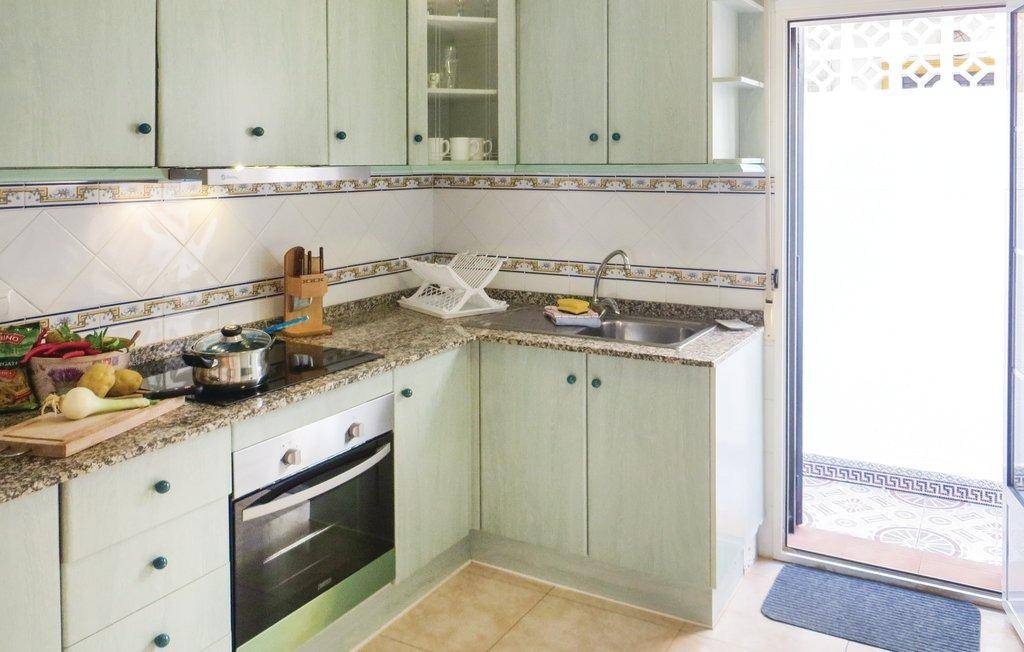 Second bathroom in 3-bedroom villa, Carrefour, Torrevieja