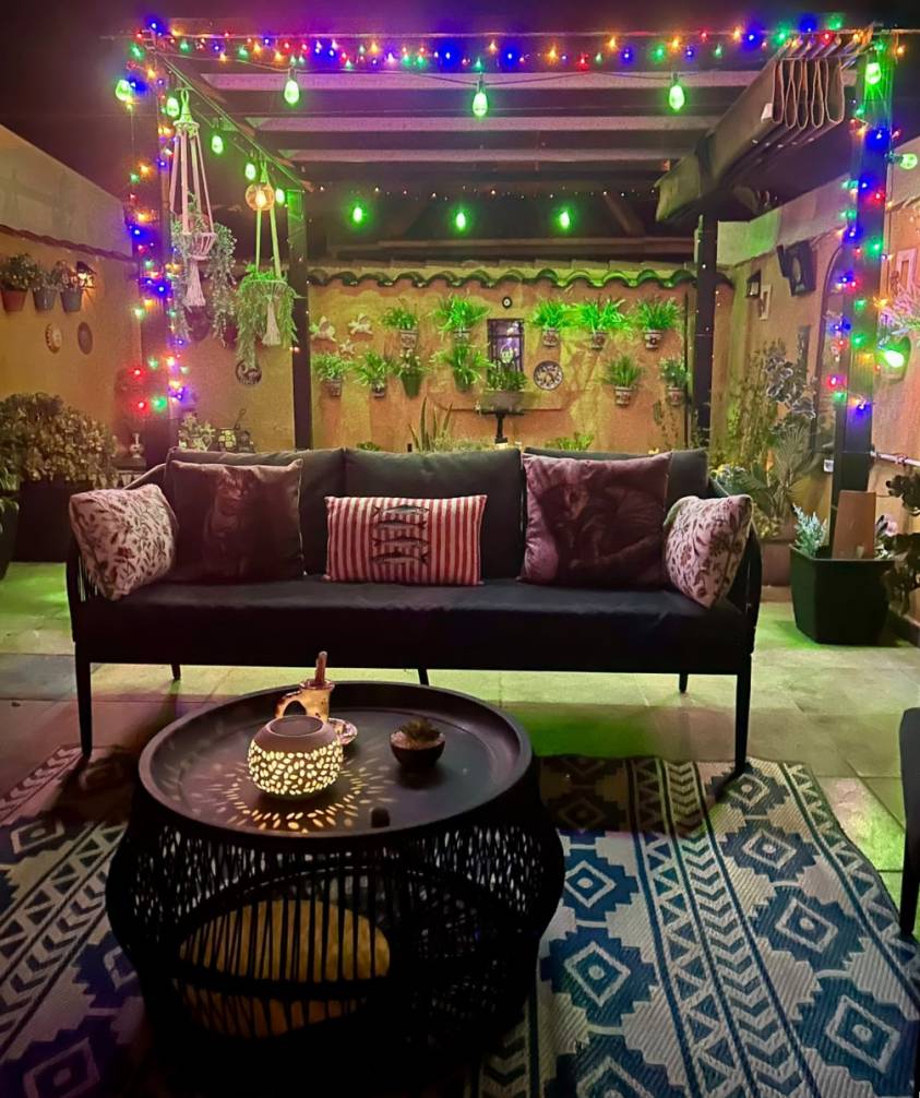 Outdoor area with ground surface detail, villa in La Siesta