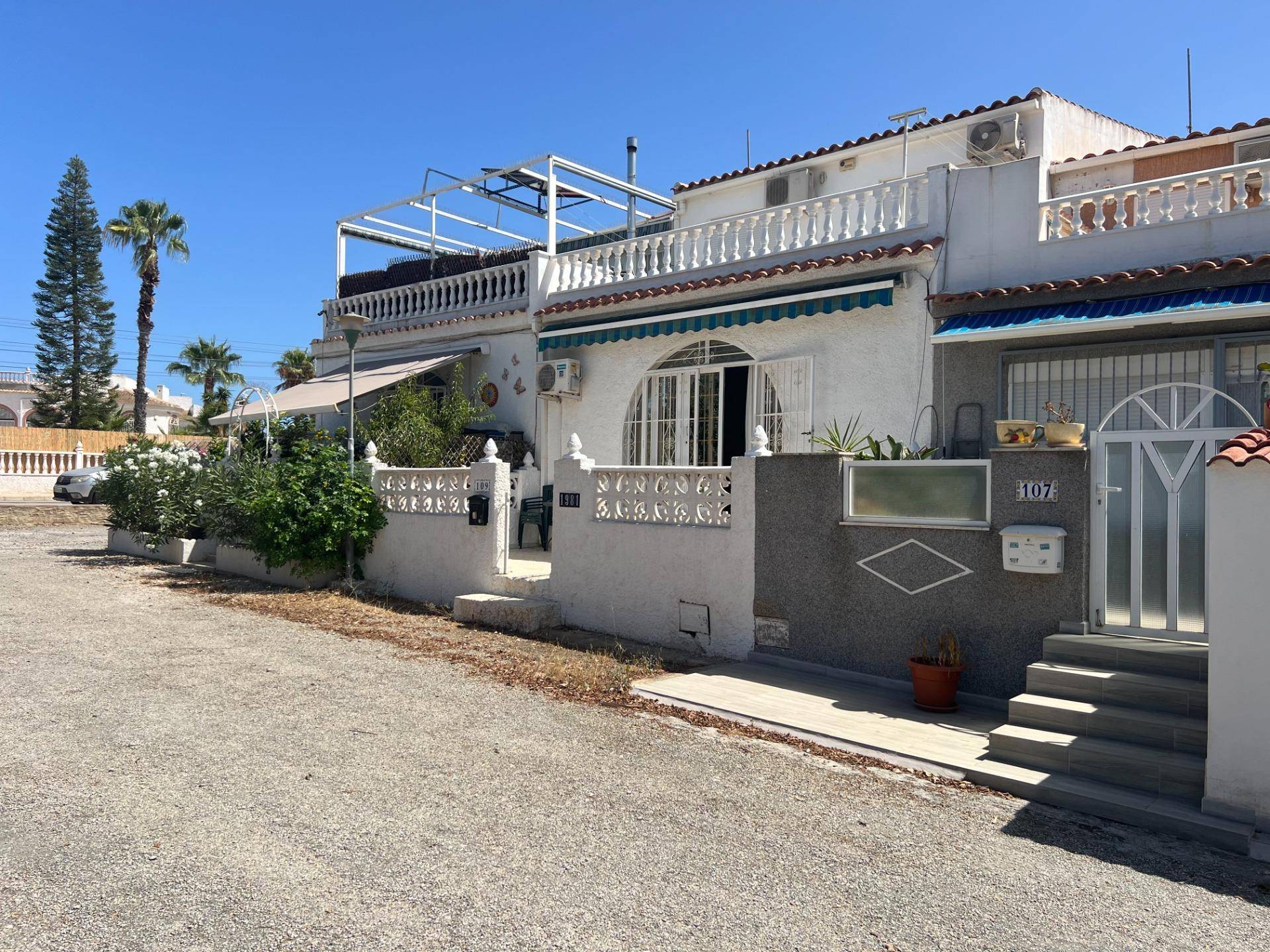 Front patio of 3-bedroom villa in San Luis, Torrevieja with retractable toldo awning