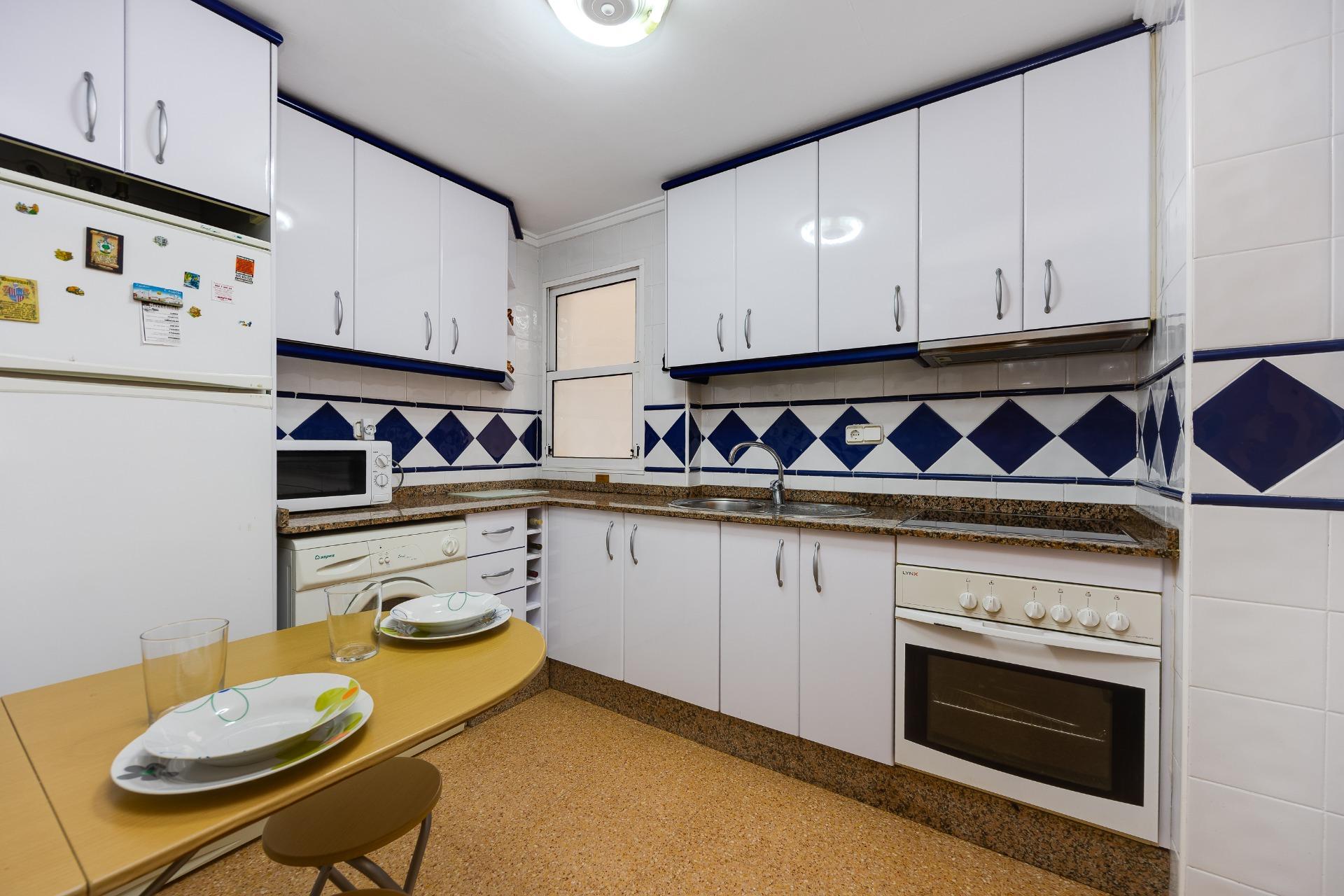 Kitchen area in 2-bedroom apartment, Playa del Cura, Torrevieja
