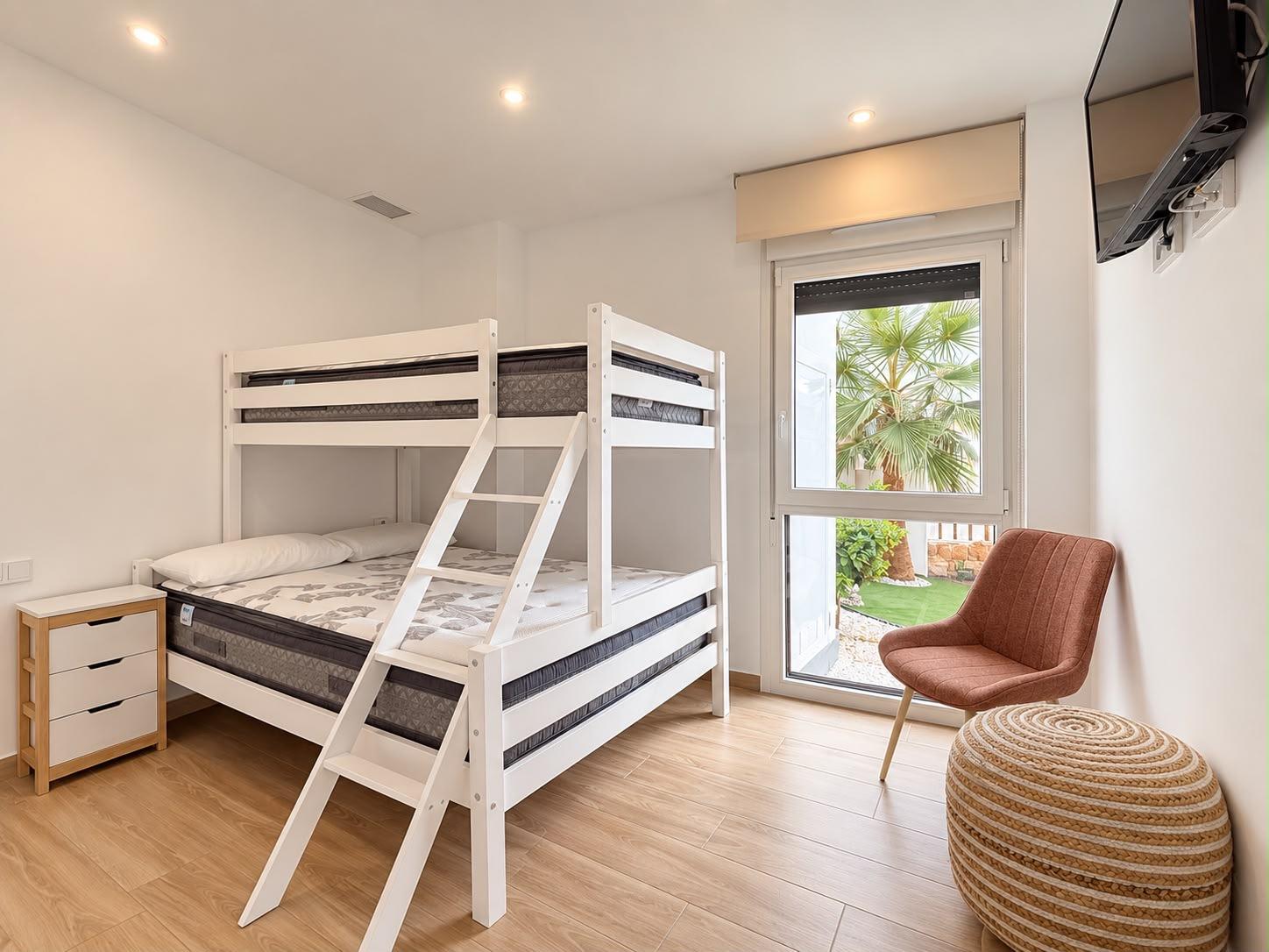 Parking spaces included with bungalow, Desamparados-Hurchillo-Torremendo, Orihuela