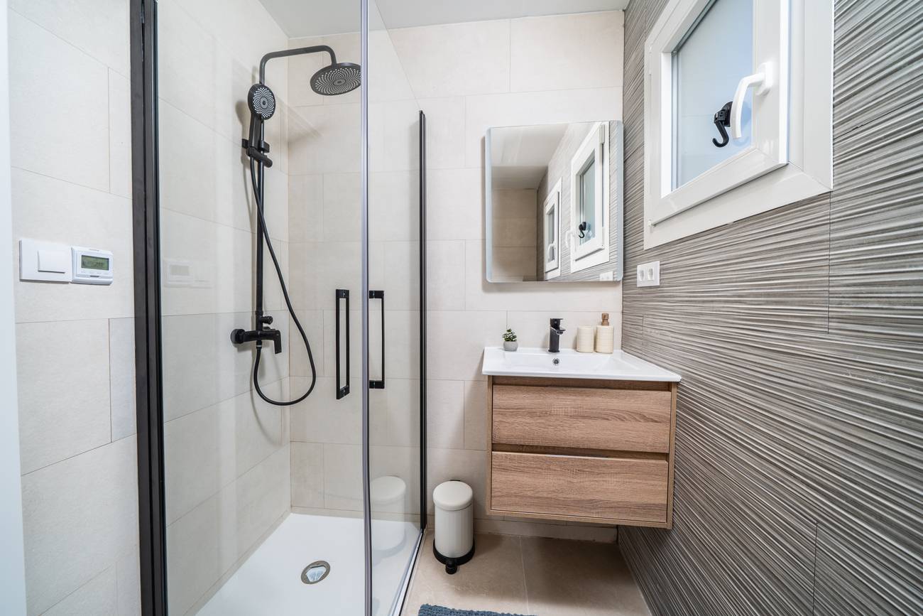 Bedroom in 2-bedroom apartment, La Siesta, Torrevieja