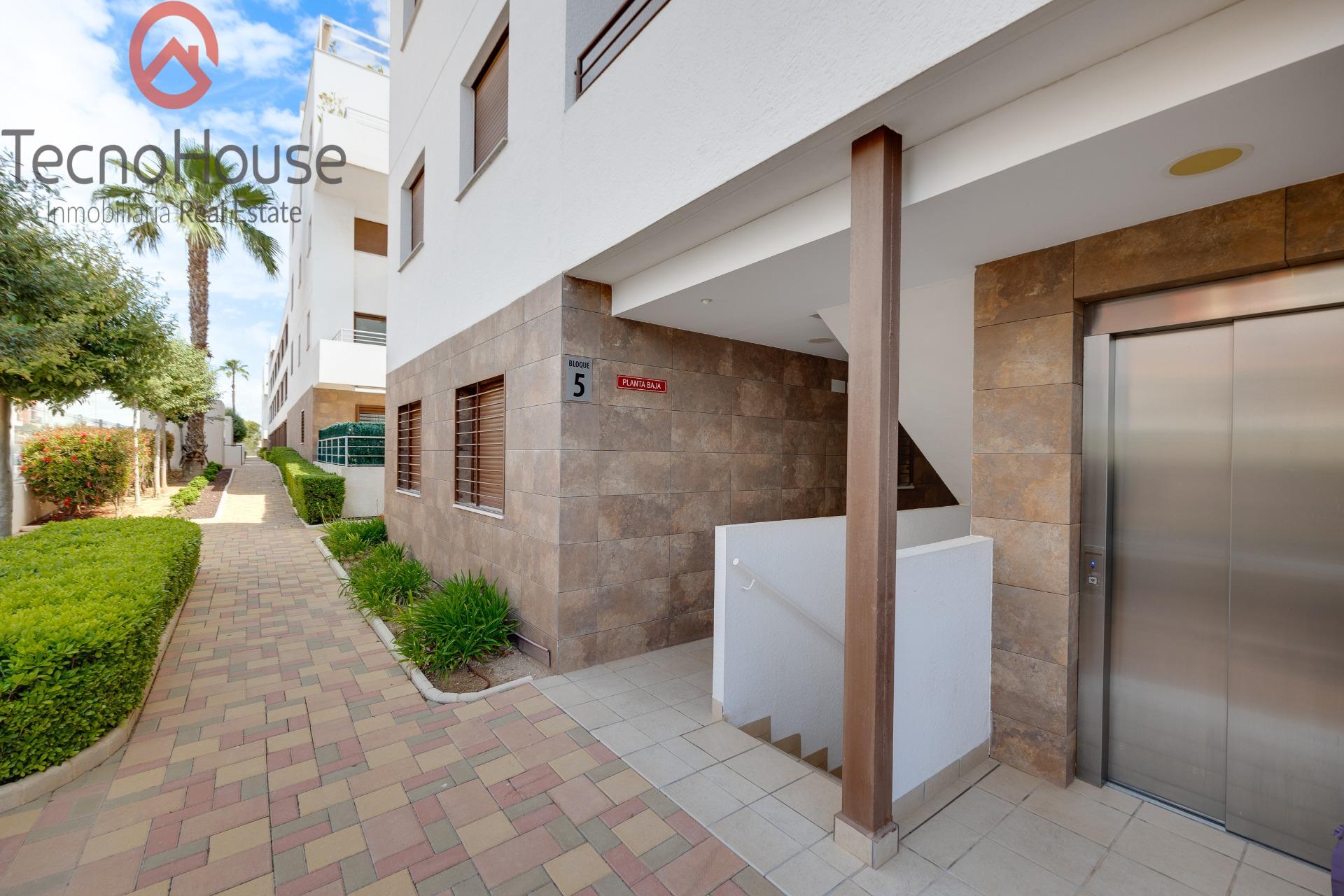 Bathroom vanity unit in apartment, Lomas de Cabo Roig, Orihuela Costa