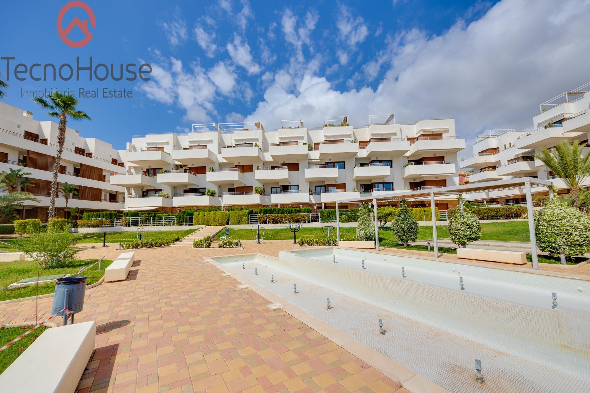 Living and dining room in furnished apartment, Lomas de Cabo Roig