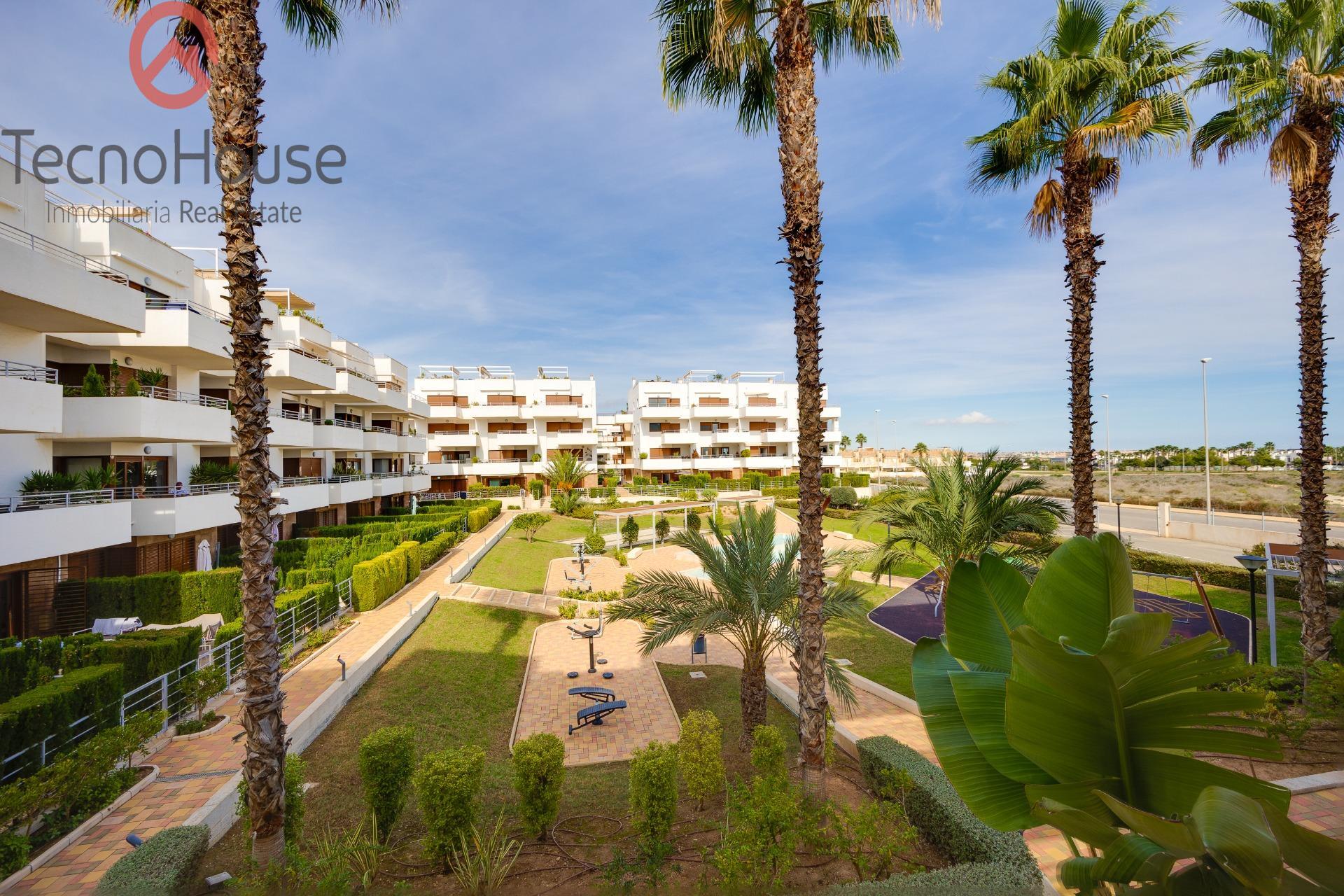 Interior corridor on first floor, Residencial Terrazas de Campoamor