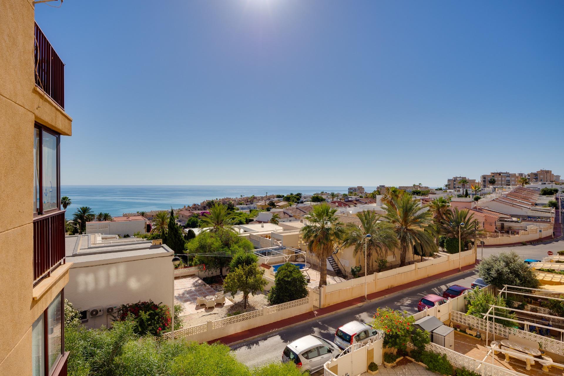 Living room with direct access to terrace, 2-bedroom apartment, La Mata, Torrevieja