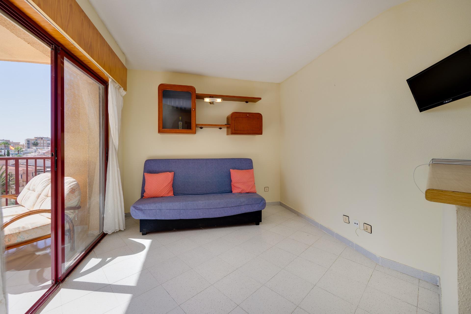 Bathroom in 2-bedroom apartment on third floor, La Mata, Torrevieja